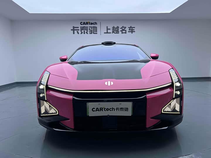 Фото 2 - HiPhi Z