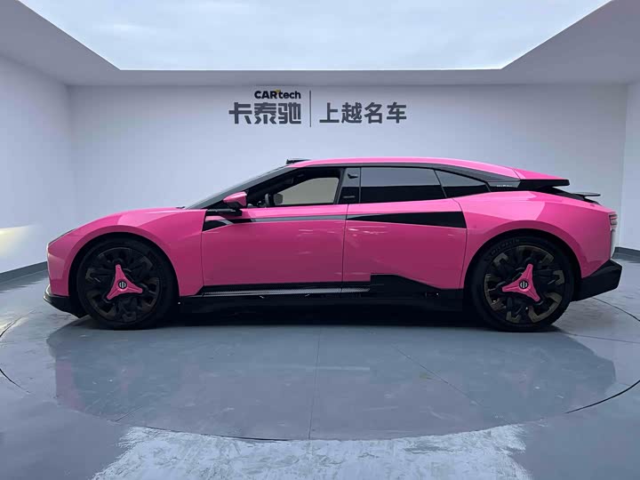 Фото 5 - HiPhi Z