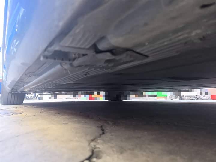 Фото 16 - Mercedes-Benz EQE