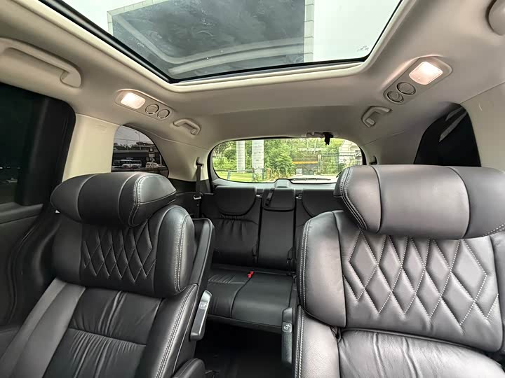 Фото 8 - Honda Elysion