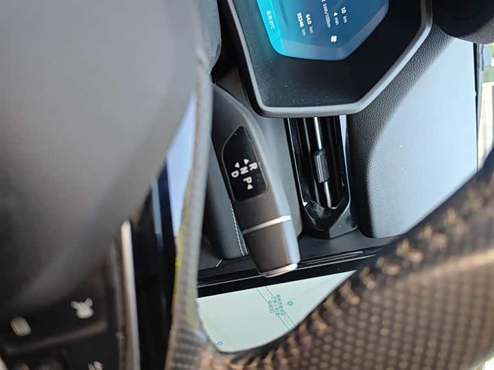 Фото 14 - XPeng G3