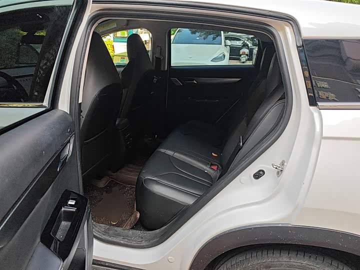 Фото 17 - XPeng G3