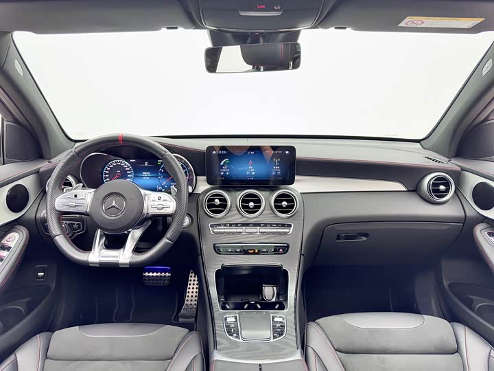 Фото 13 - Mercedes-Benz GLC-Class AMG