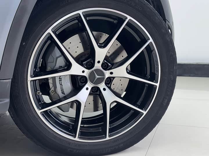 Фото 6 - Mercedes-Benz GLC-Class AMG