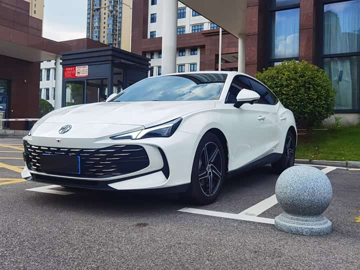 Фото 3 - MG Motor 7