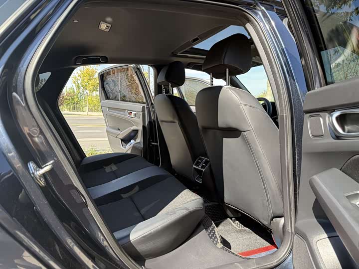 Фото 11 - Honda Civic