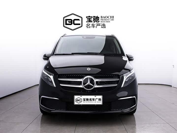 Фото 2 - Mercedes-Benz V-Class