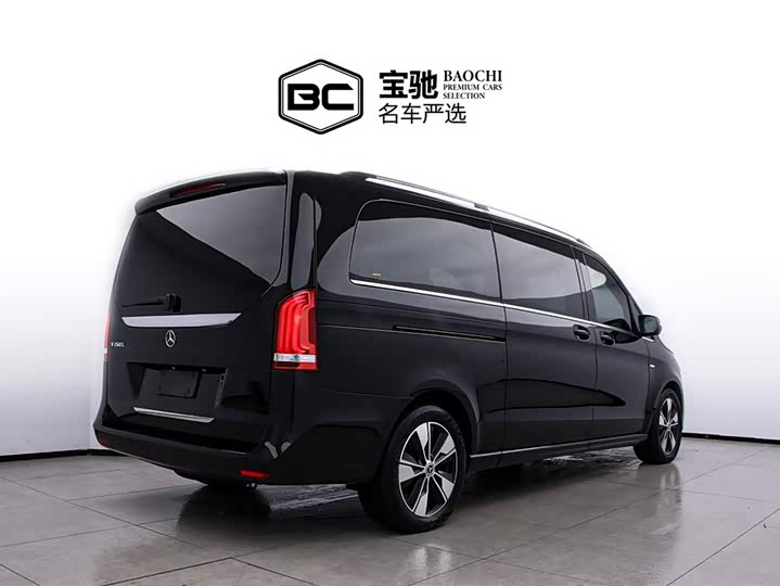 Фото 3 - Mercedes-Benz V-Class