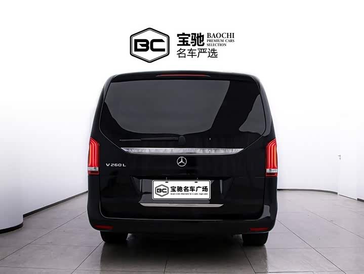 Фото 4 - Mercedes-Benz V-Class