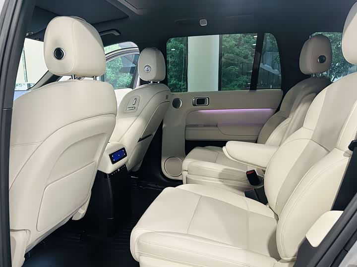 Фото 7 - LiXiang L9