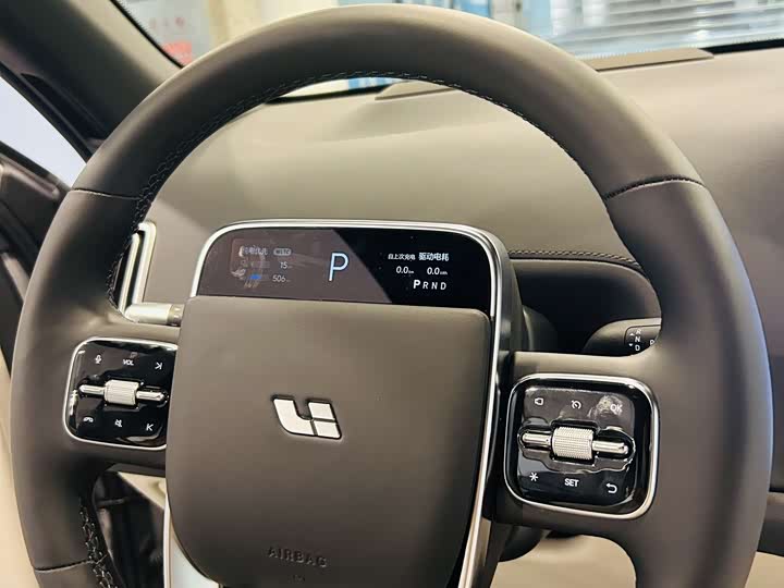 Фото 9 - LiXiang L9