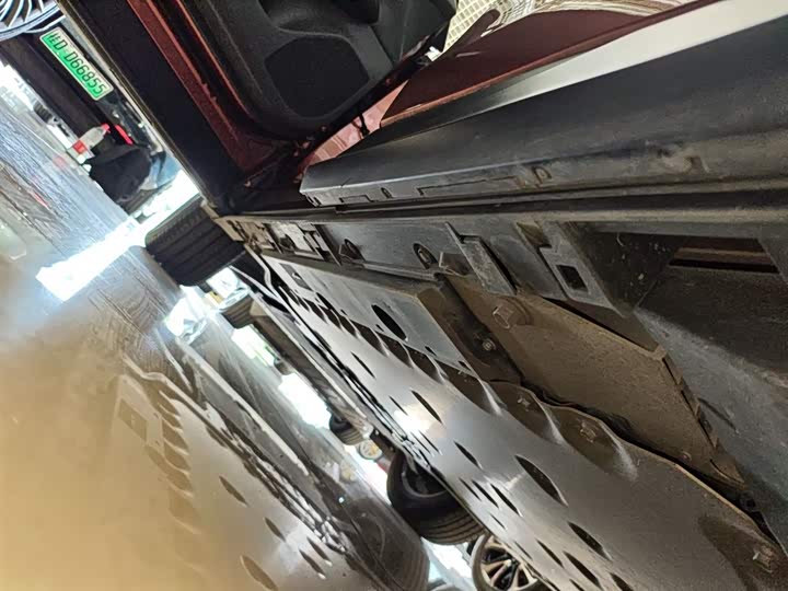 Фото 22 - Lexus RZ