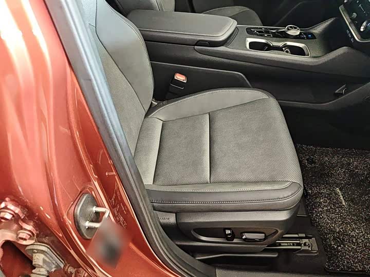 Фото 25 - Lexus RZ