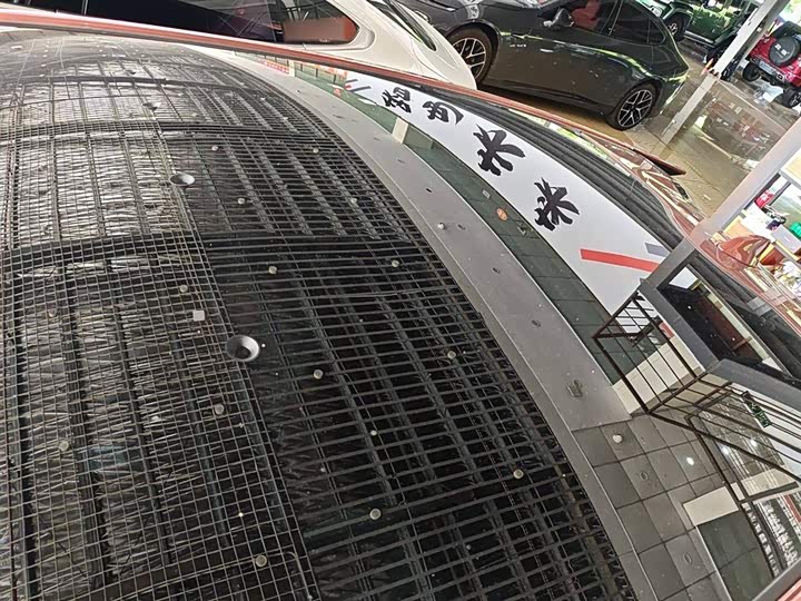 Фото 31 - Lexus RZ