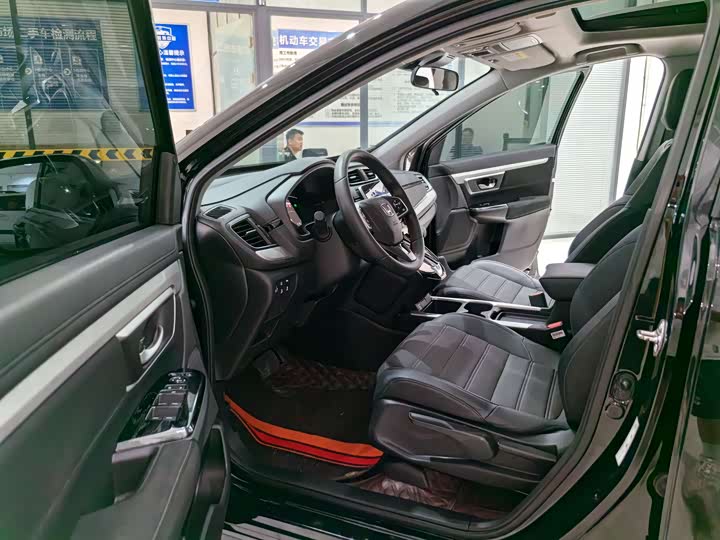 Фото 8 - Honda CR-V
