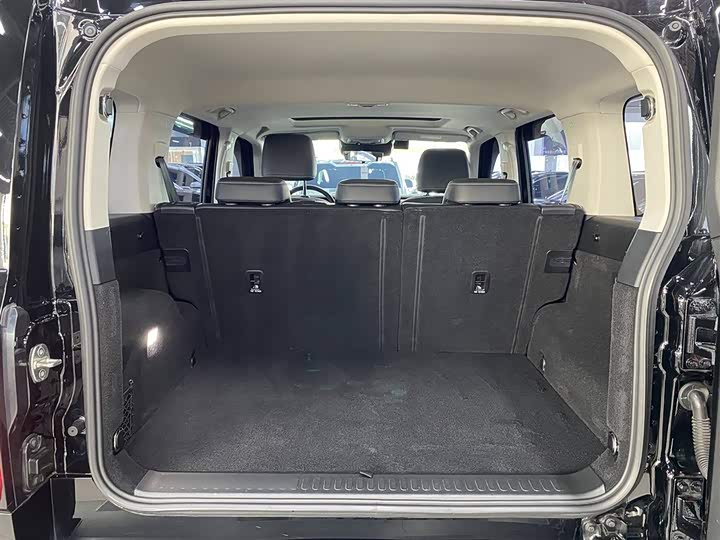 Фото 21 - Tank 300