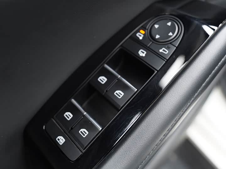 Фото 10 - Mazda 3 (Axela)