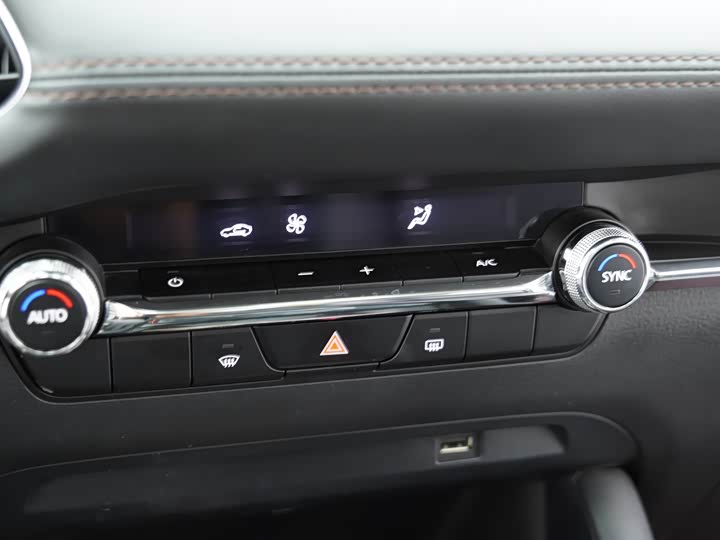 Фото 15 - Mazda 3 (Axela)