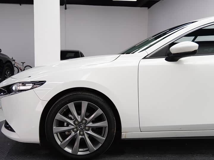 Фото 8 - Mazda 3 (Axela)