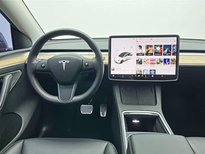 Фото 20 - Tesla Model Y