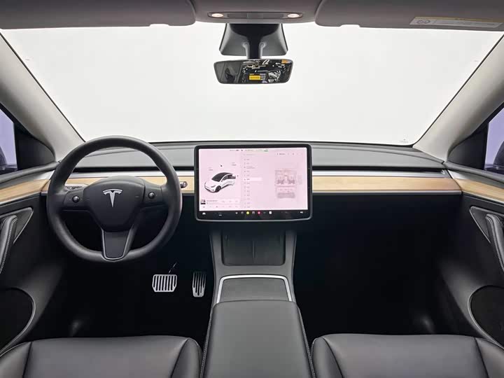 Фото 24 - Tesla Model Y