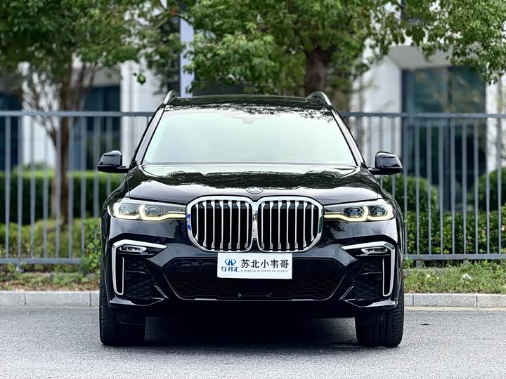 Фото 1 - BMW X7