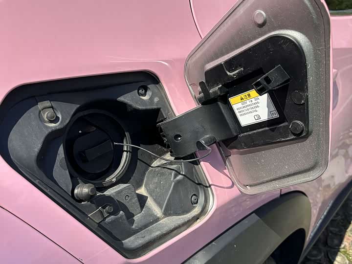 Фото 8 - Lexus UX Hybrid