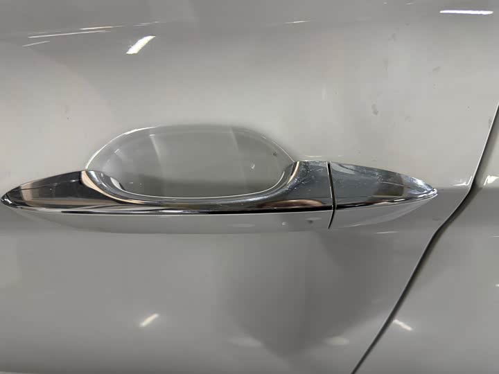 Фото 8 - Volkswagen Sagitar L