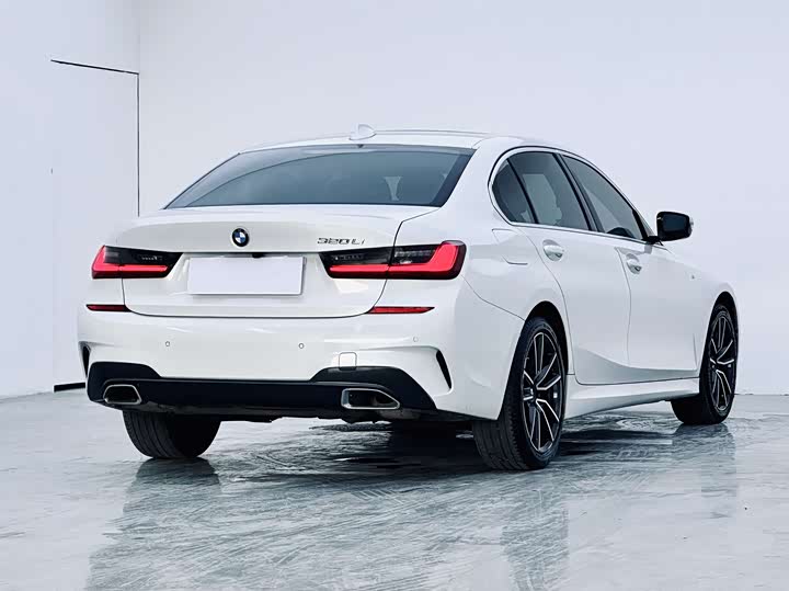 Фото 4 - BMW 3 Series