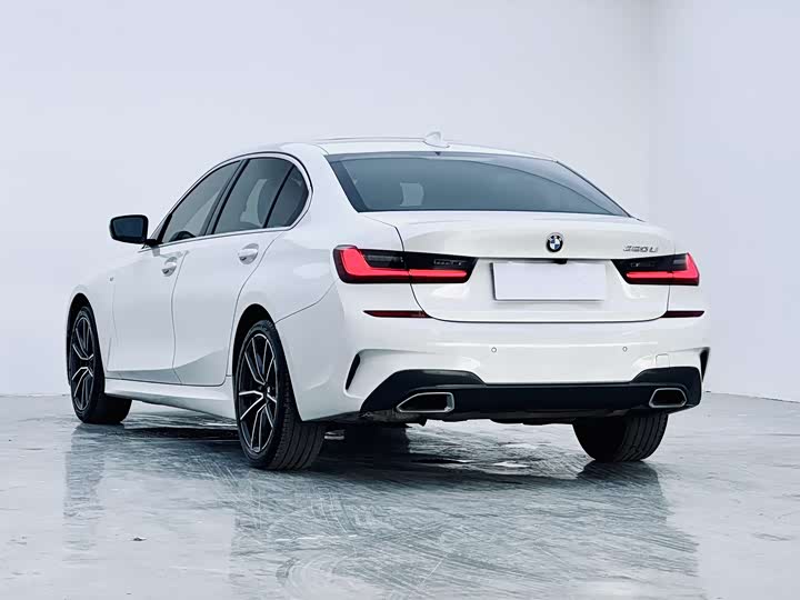 Фото 5 - BMW 3 Series