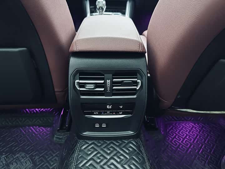 Фото 8 - BMW 3 Series