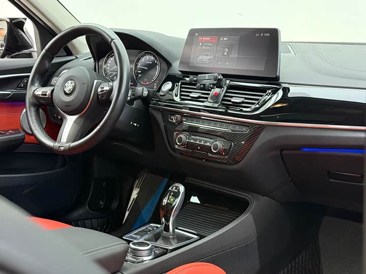 Фото 23 - BMW 1 Series