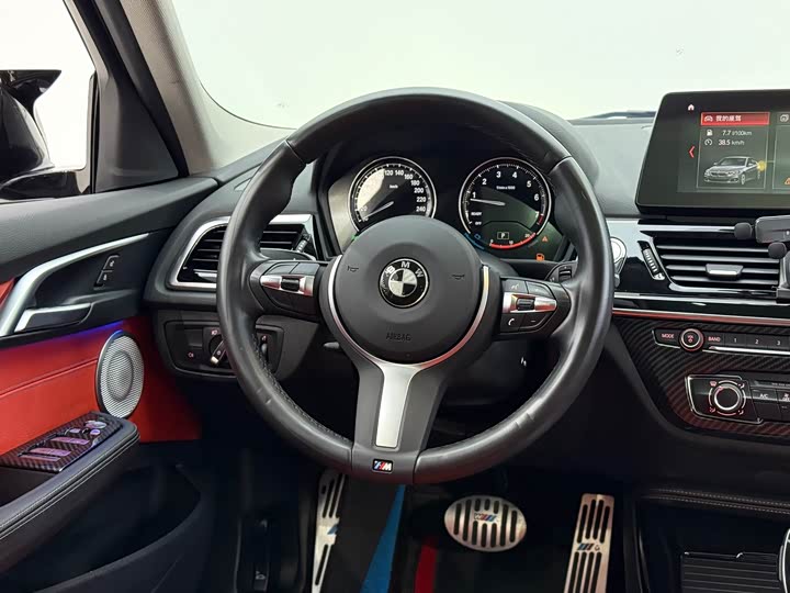 Фото 25 - BMW 1 Series