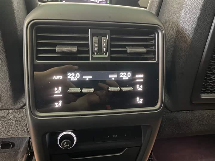 Фото 17 - Porsche Cayenne