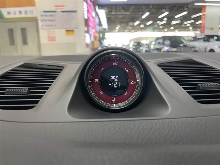 Фото 28 - Porsche Cayenne