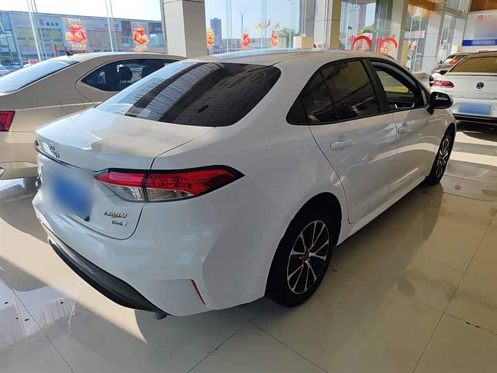 Фото 12 - Toyota Levin