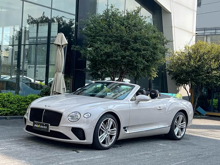 Фото 1 - Bentley Continental GT