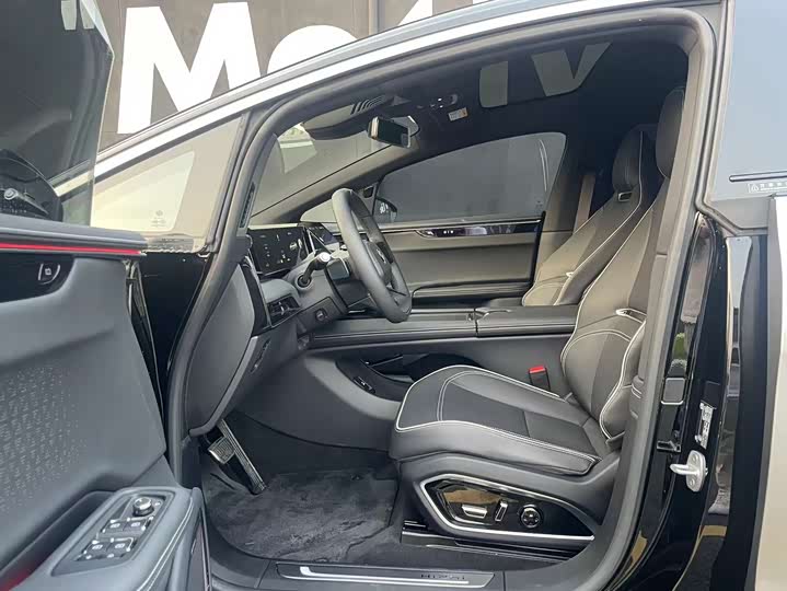 Фото 6 - HiPhi X