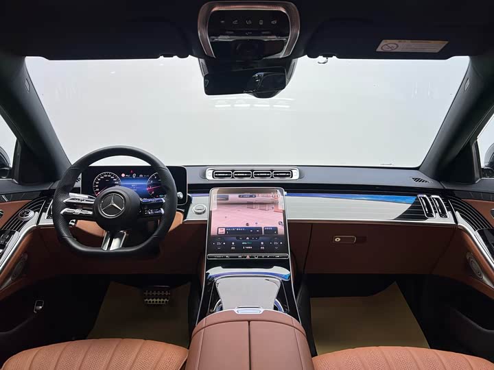 Фото 14 - Mercedes-Benz S-Class