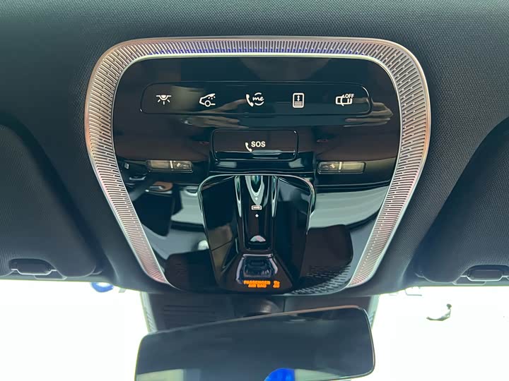 Фото 24 - Mercedes-Benz S-Class