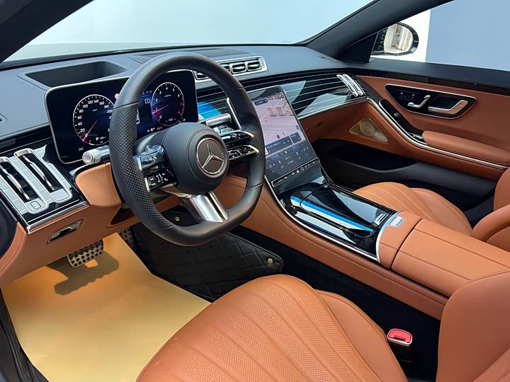 Фото 4 - Mercedes-Benz S-Class