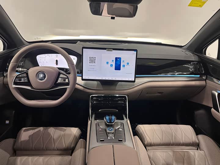 Фото 7 - BYD Tang Hybrid/EV