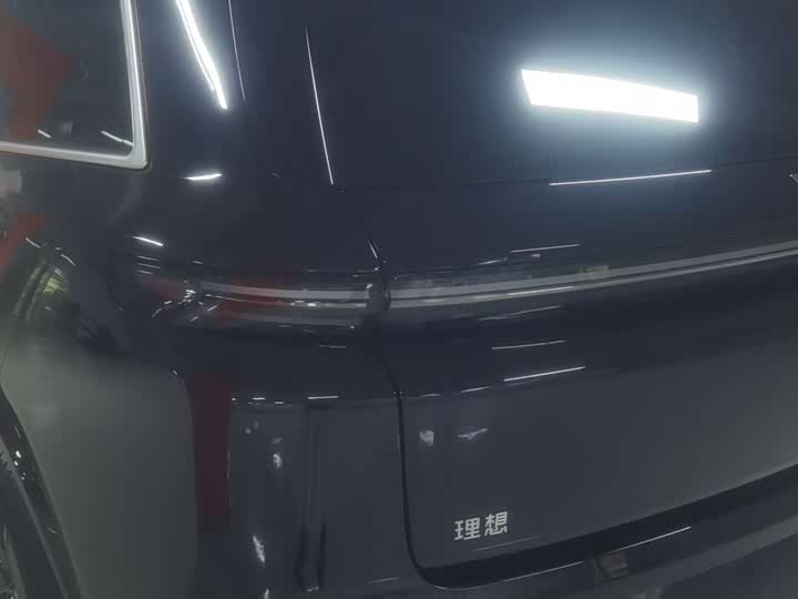 Фото 6 - LiXiang L8