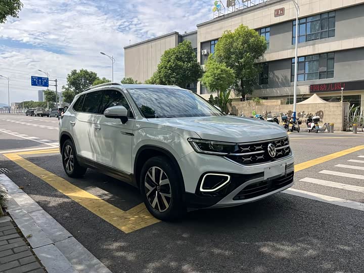 Фото 2 - Volkswagen Tayron