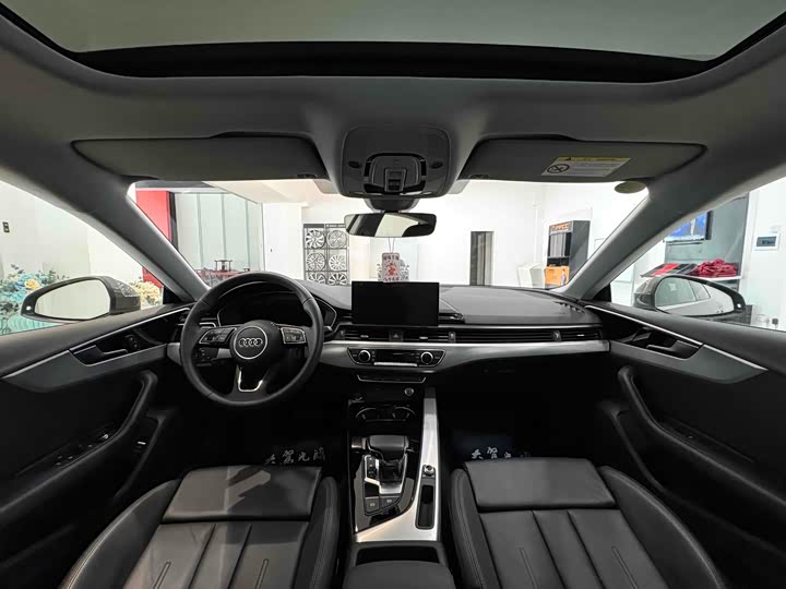 Фото 14 - Audi A5