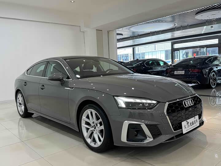 Фото 3 - Audi A5