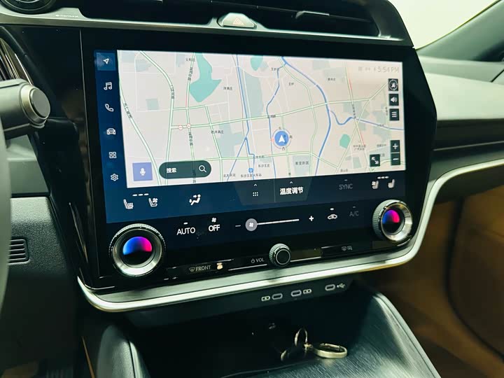 Фото 17 - Lexus RZ