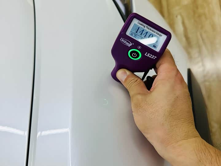 Фото 27 - Lexus RZ