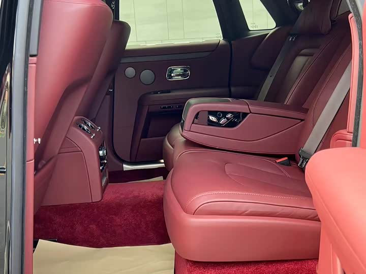 Фото 8 - Rolls-Royce Ghost