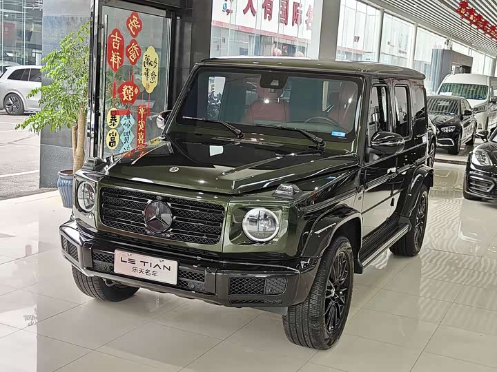 Фото 1 - Mercedes-Benz G-Class